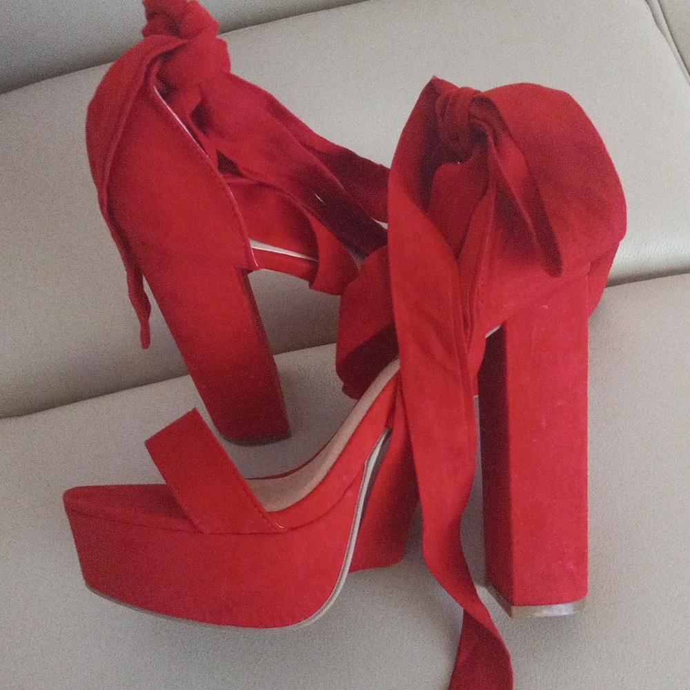 Fashion Nova Red Suede Ankle-Tie Sandals Size: - Picture 9 of 17